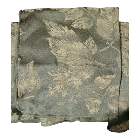 Fall themed cloth napkins - Picture 2 of 3